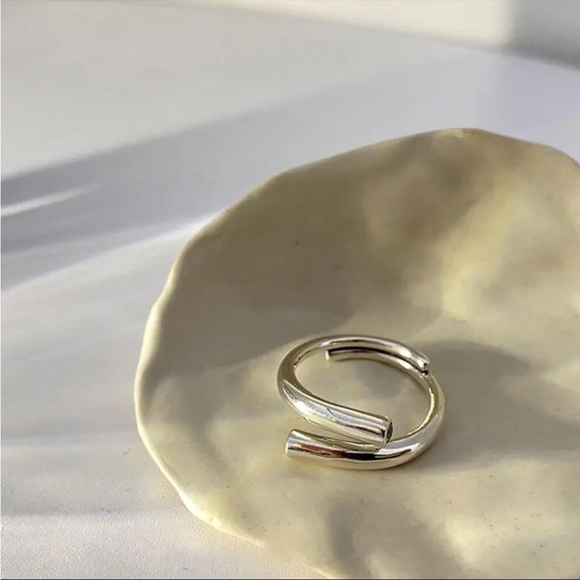 ⭐️ New 925 Sterling Silver Crystal Zircon Ring - Picture 5 of 10